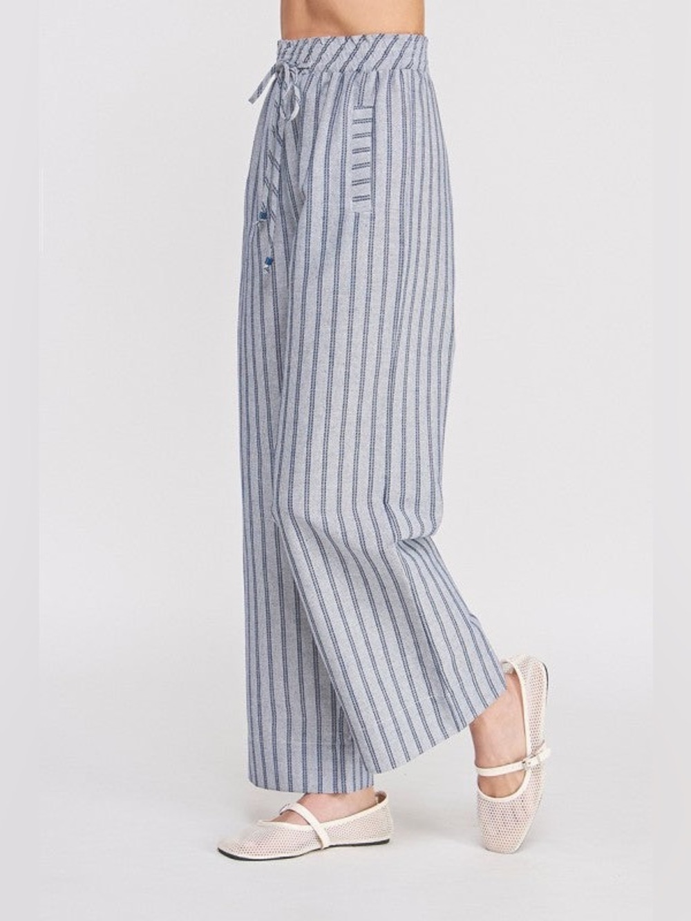 Striped pants - Picture 2 of 5